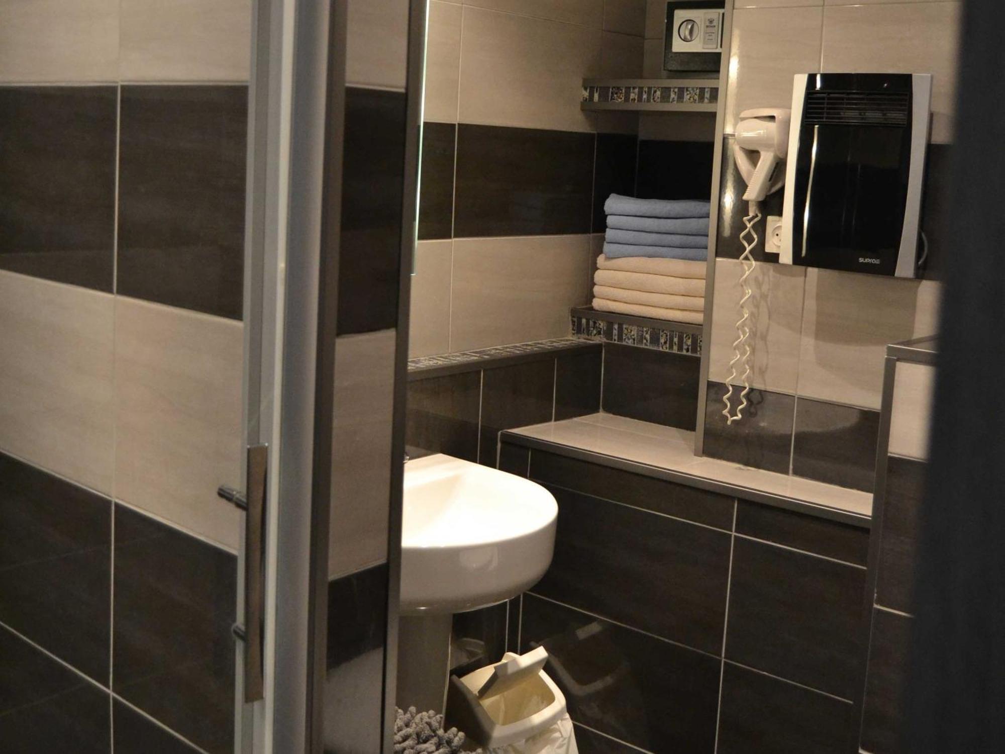 Le Dauphin Bleu Hotel Saintes-Maries-de-la-Mer Room photo