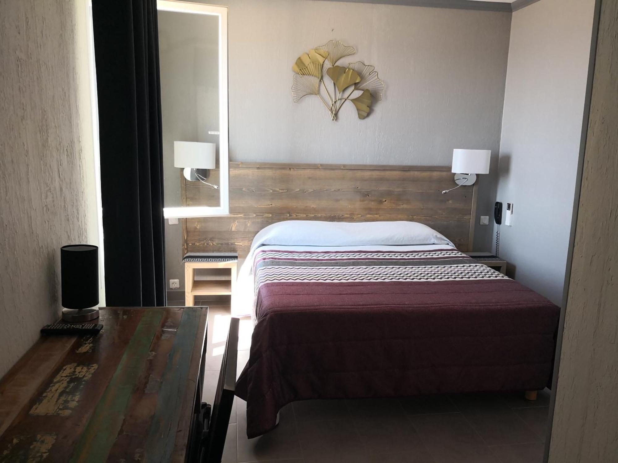 Le Dauphin Bleu Hotel Saintes-Maries-de-la-Mer Room photo